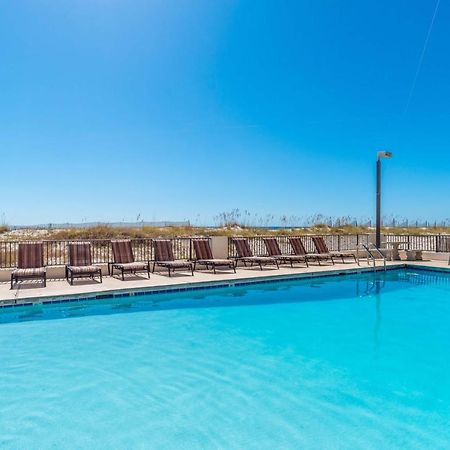 Island Winds East 202 By Albvr - Beautifully Renovated Beachfront Condo & Steps Away From Hangout & More! غولف شورز المظهر الخارجي الصورة